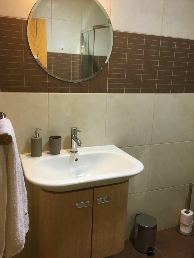 Reed'S View Apartment Caniço Екстериор снимка
